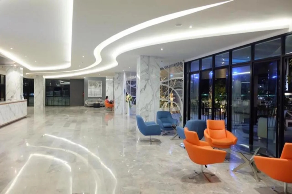 P Plus Hotel