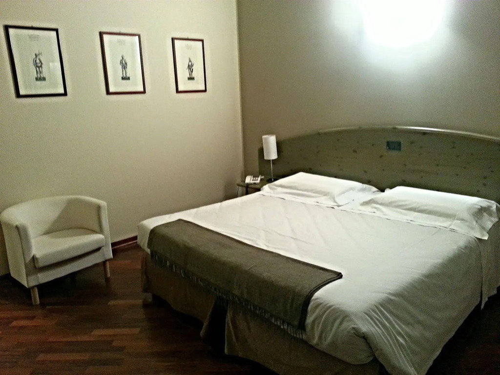 Albergo Della Roccia