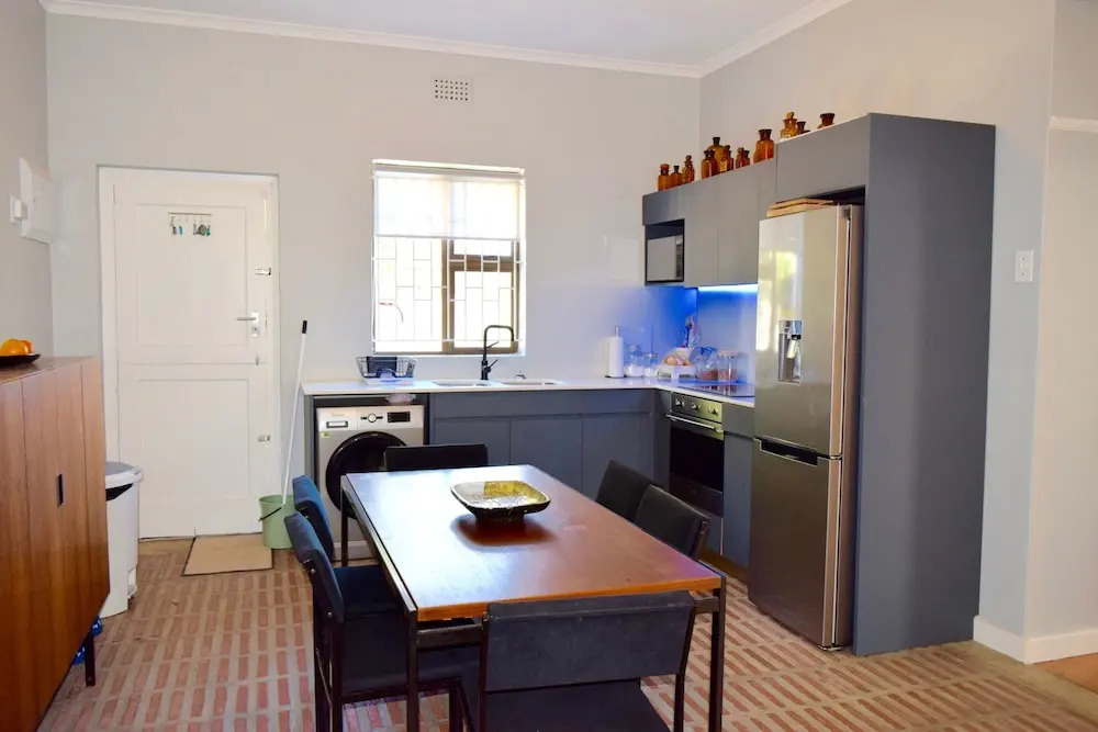 2 Bedroom House With Garden