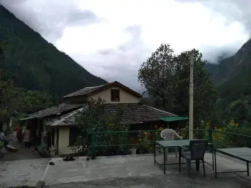 Thakur cottage homestay