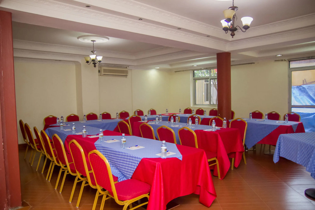 Grand Global Hotel