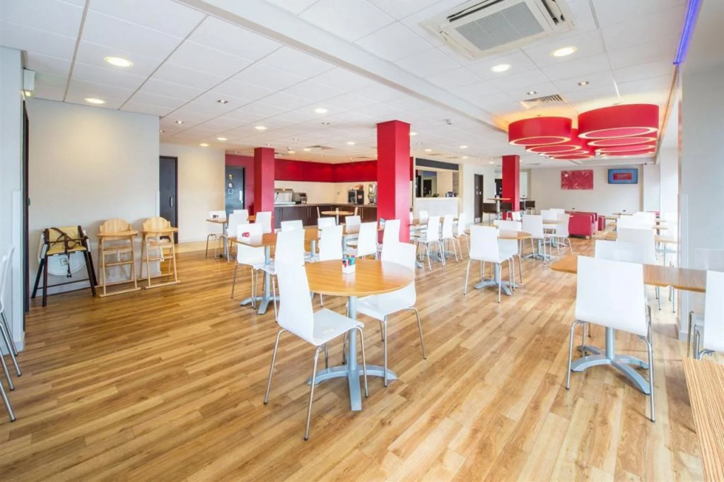 Travelodge Liverpool Central The Strand