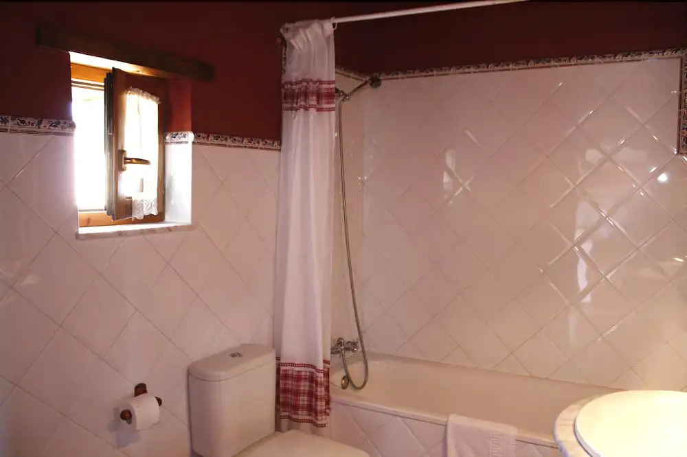 Apartamentos Rurales La Torea