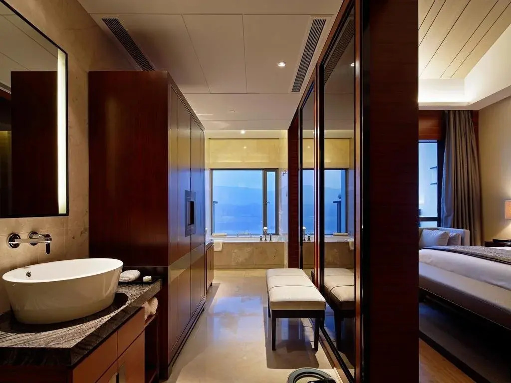 Jinling Resort Tianquan Lake