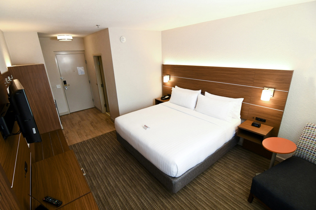 Holiday Inn Express Hotel & Suites Port Clinton-Catawba Island by IHG