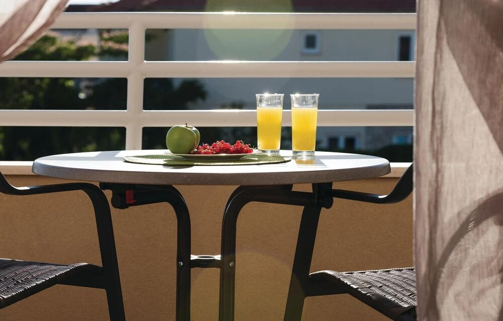 Beautiful Home in Vodice With Wifi and 2 Bedrooms