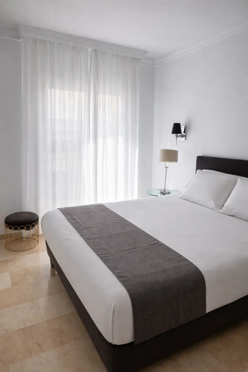 Apartamentos Abril