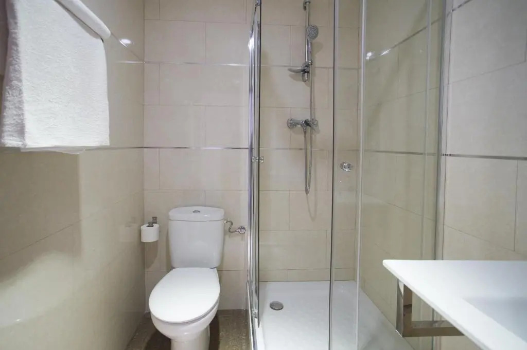 Hostal Drassanes