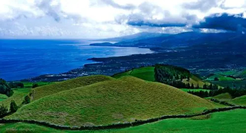 Islet View