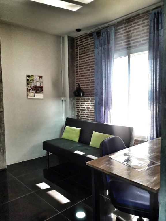 Ora House