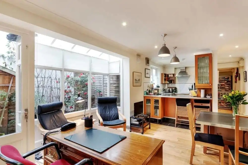 Lovely 1bed W/patio - 10 Mins From Hyde Park
