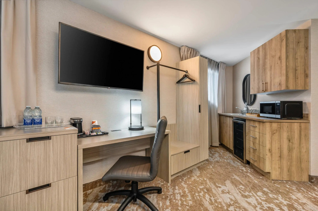 Comfort Inn Montreal - Laval - Highway 15