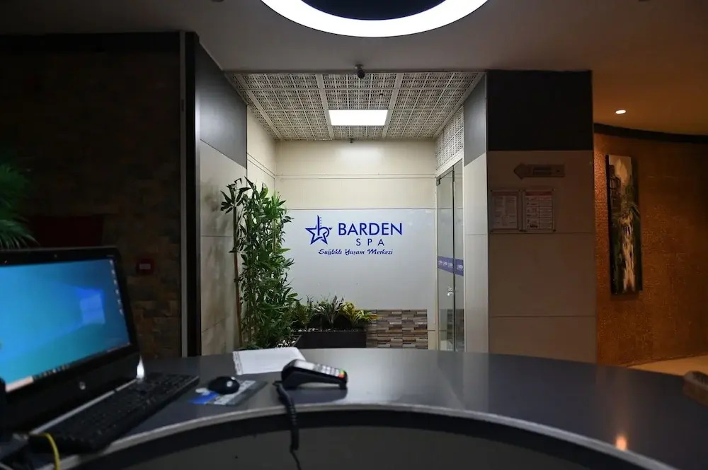 Отель Barden Hotel