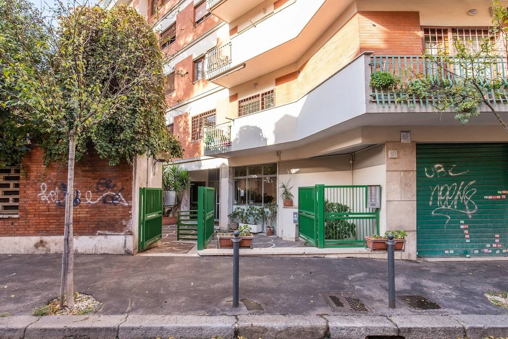 Ml Apartment - Ardesia Terrace Colosseo - 2bdr