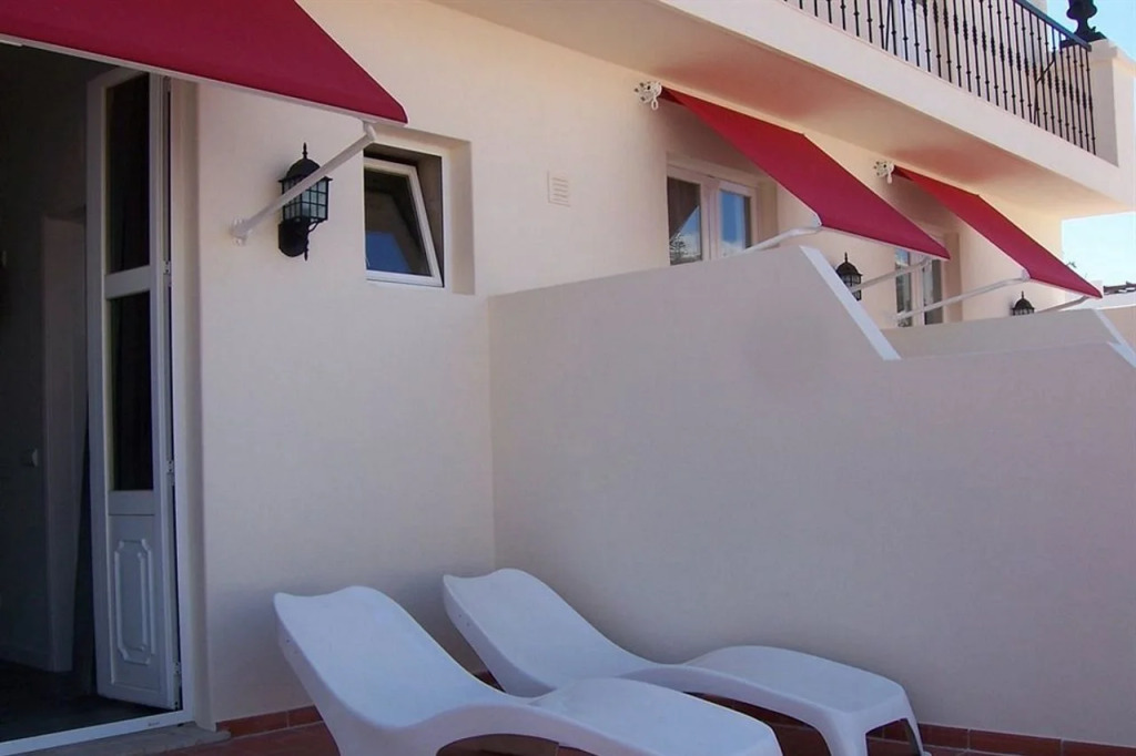 Albufeira Beach Hotel by Kavia