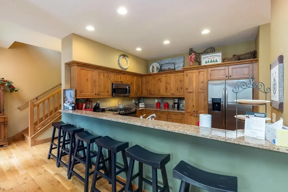 45 Thackwell Lane 4 Bedroom Townhouse by RedAwning