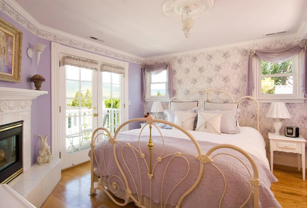 A Midsummer's Dream Bed & Breakfast