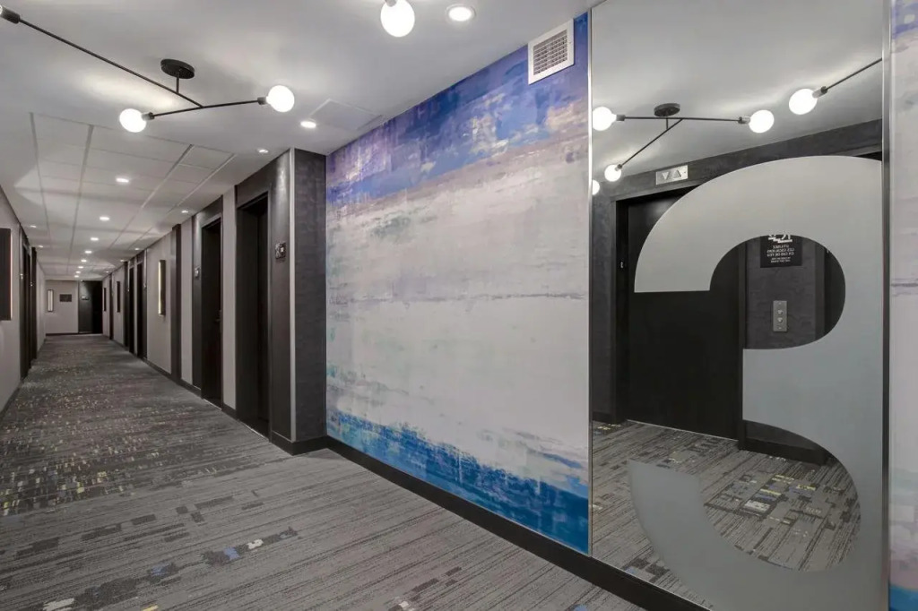 Hampton Inn by Hilton Montreal Downtown