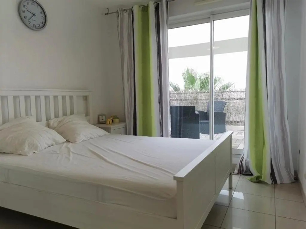Appartement Cannes la Bocca, 4 pièces, 6 personnes - FR-1-609-11