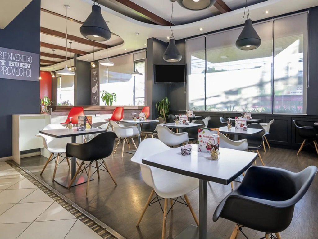 Nobile Inn Santiago