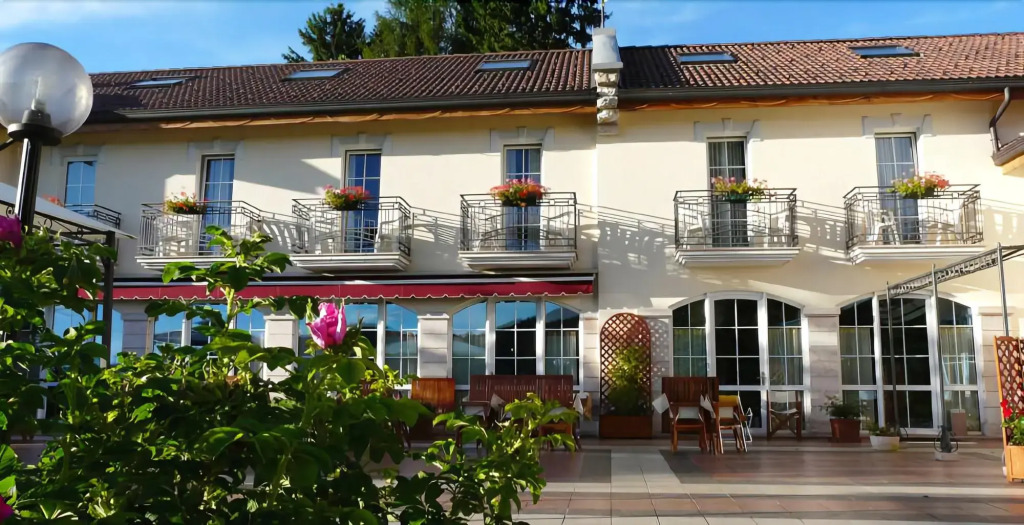 Villa Bonomo Charme Hotel