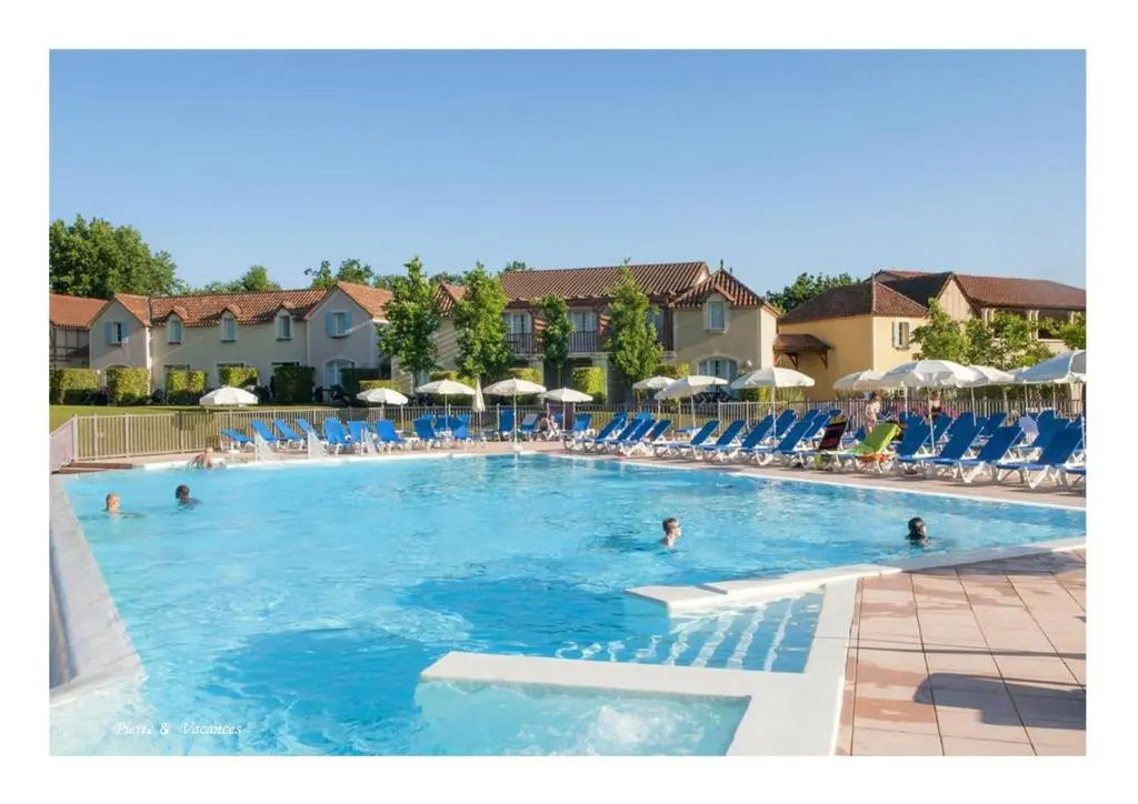 Charmant Appartement avec piscine.