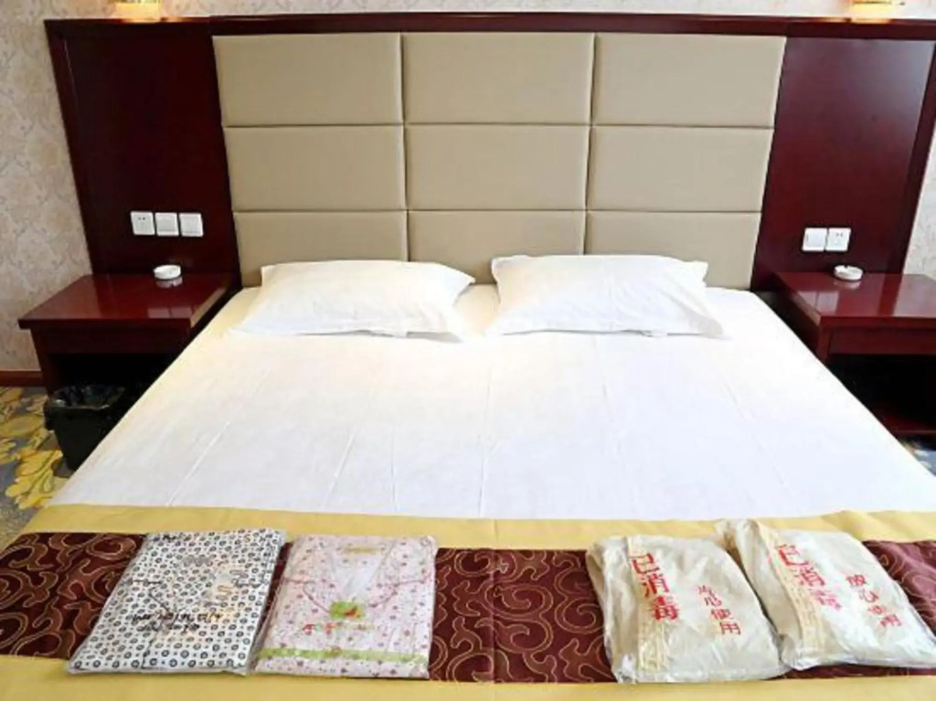 Jinhaiyang Hotel