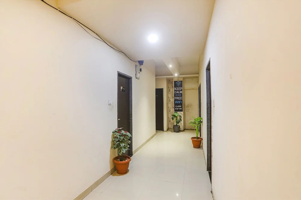 Fabhotel Classic Stay Inn