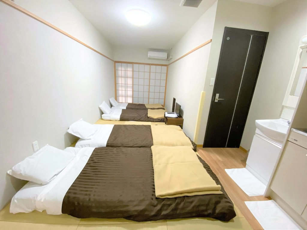 Sakura Hotel Hatagaya