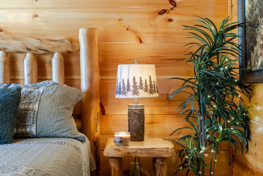 Whispering Pines Retreat By Ghosal Luxury Lodging