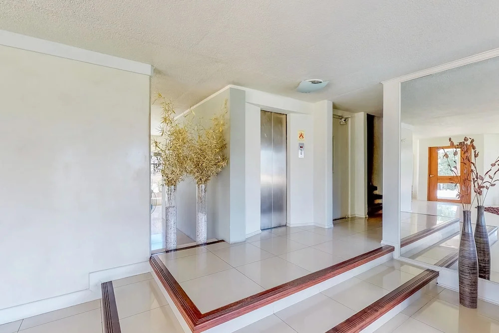 Gran penthouse con hermosa vista - Torre Marfil I