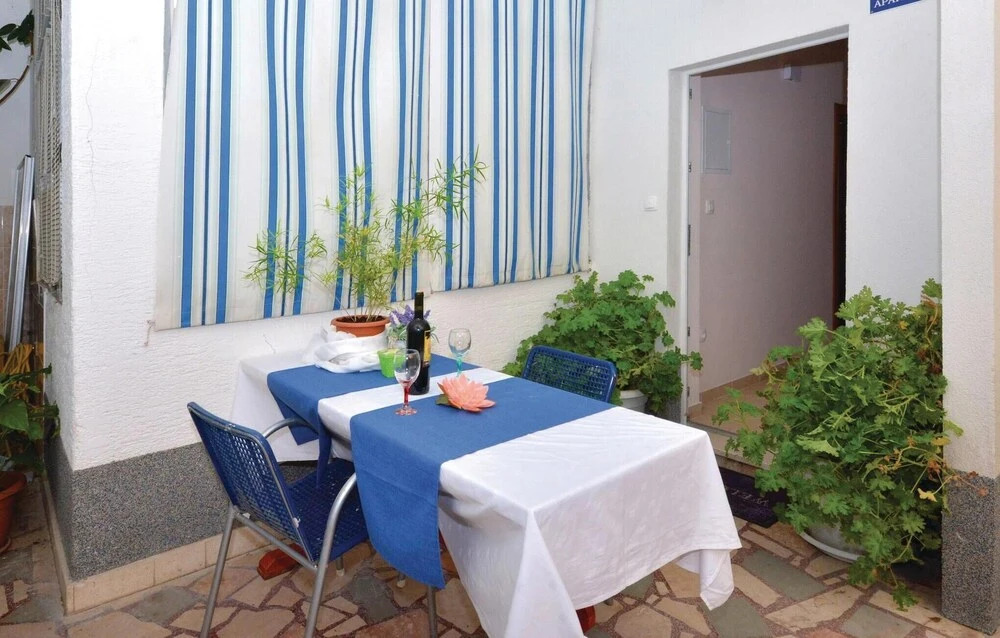 Awesome Home in Omis With Wifi and 3 Bedrooms