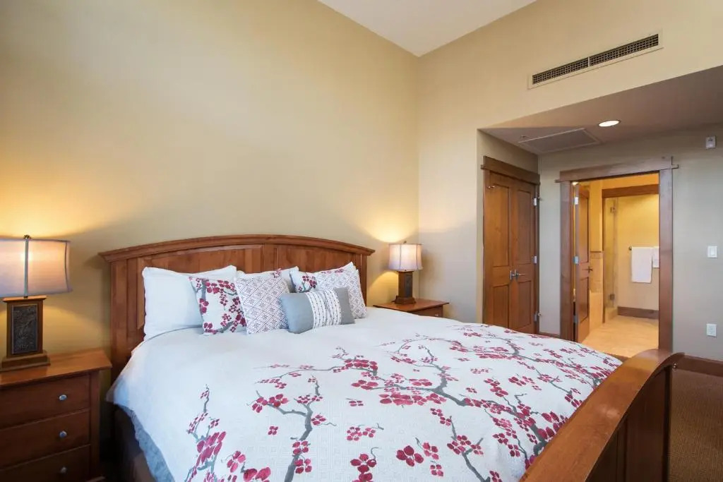 Family Friendly Residence in Village at Northstar! - Iron Horse North 105