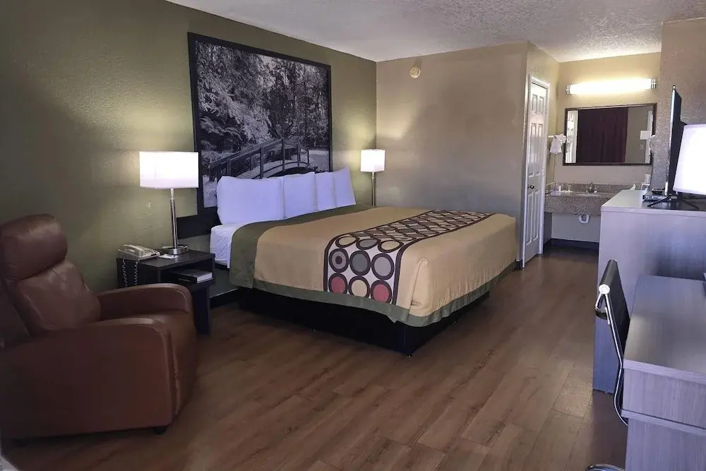Super 8 by Wyndham Arkadelphia Caddo Valley Area