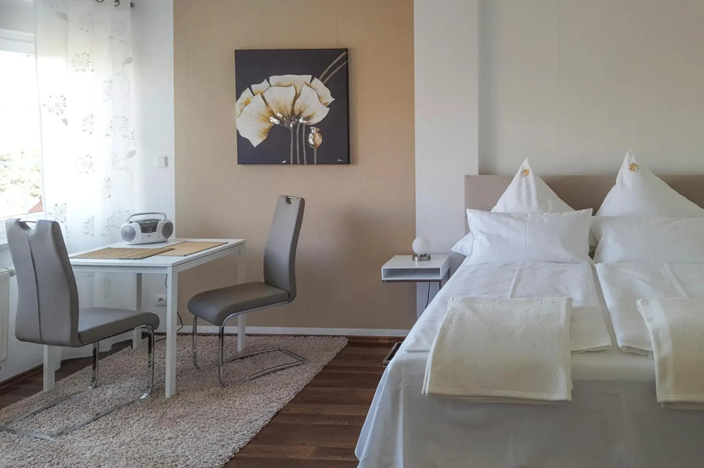 Large, comfortable holiday villa, private garden