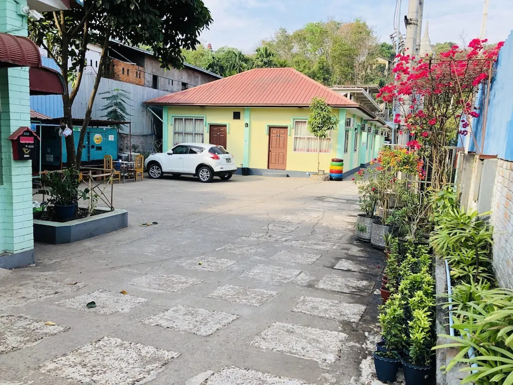 Pinlon Pann motel