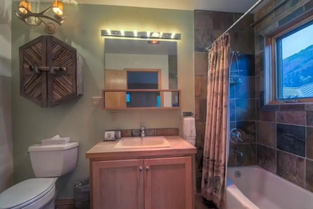 Lulu City 3F 2 Bedroom Condo By Accommodations in Telluride