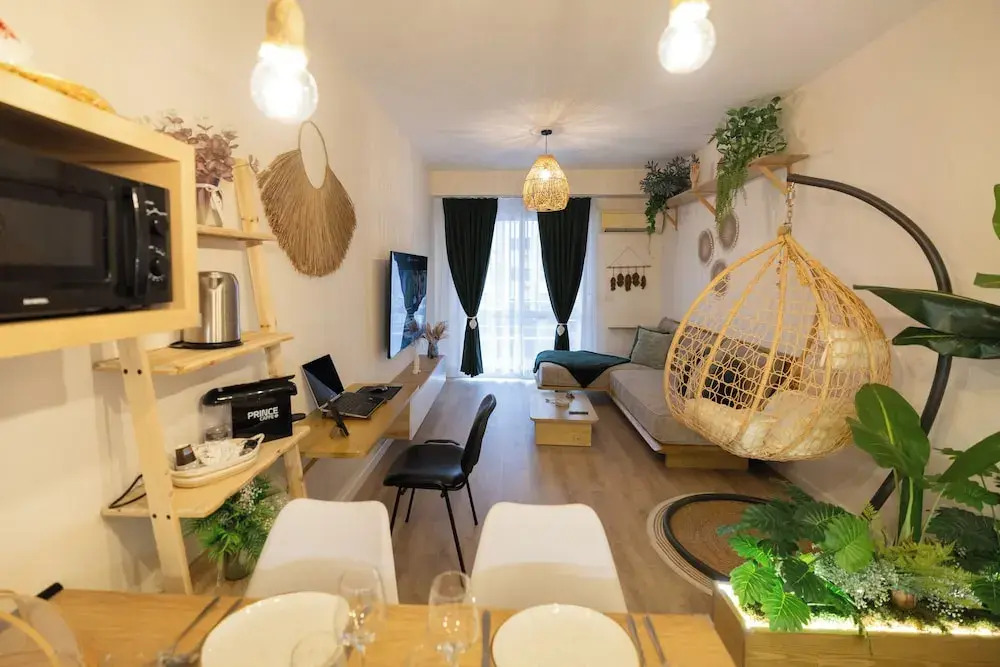 Boho Central Apartment