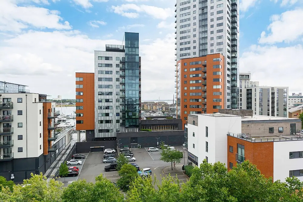 Royal Crescent Apartments Vittrum Suites