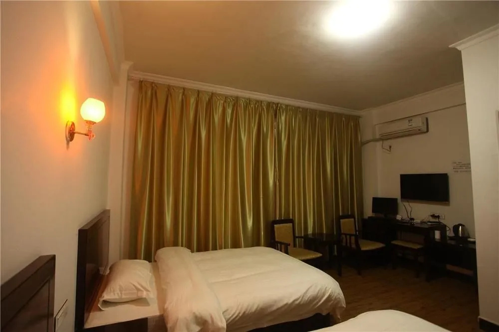 Nan'an Business Hotel