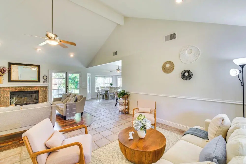 Clovis Family Home: Private Pool, Near Old Town!