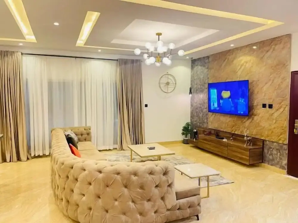 Sow Luxury Apartment