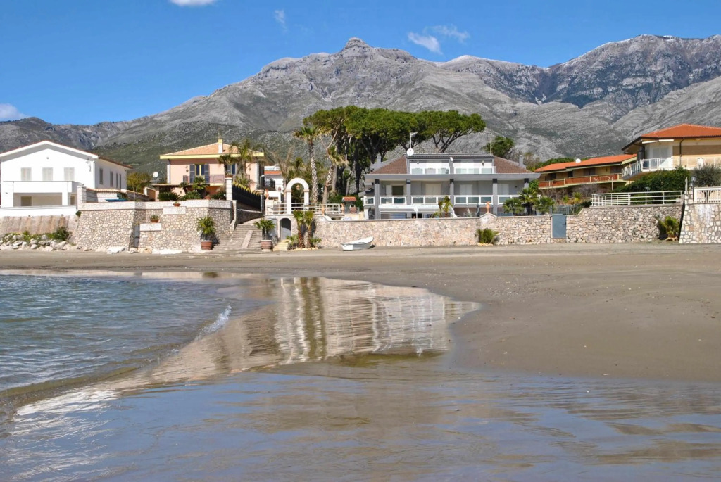 Villa Venus on the Beach