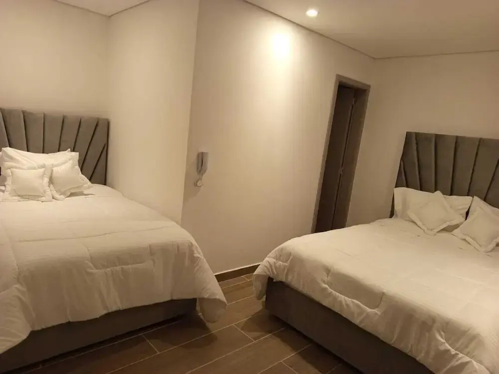 HOTEl SARÒN