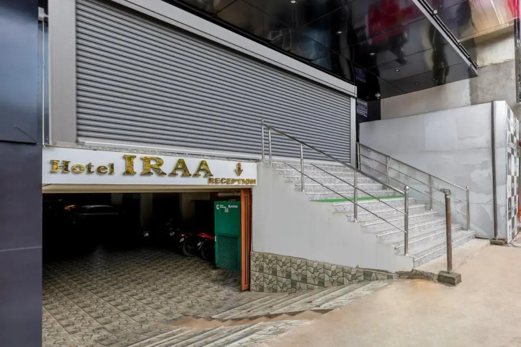 Treebo Iraa, 5 Minutes From Railway Station