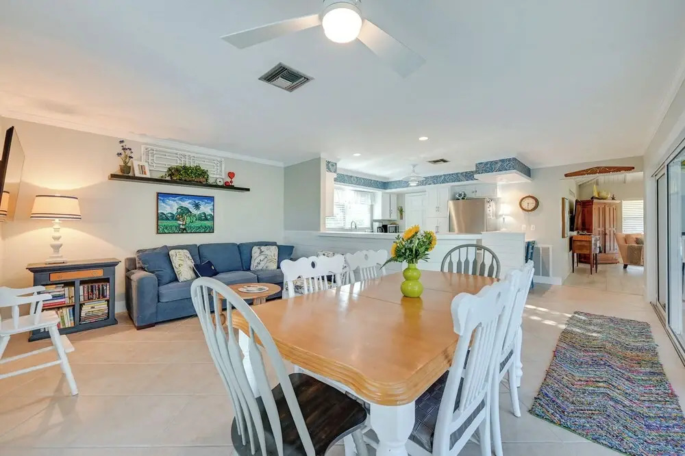 Stunning Marco Island Home w/ Covered Patio!