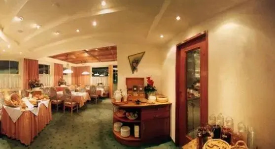 Hotel Neder