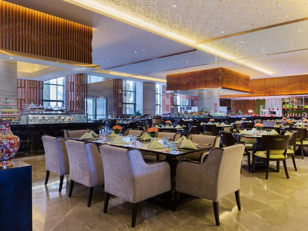 Wanda Realm Chifeng Hotel