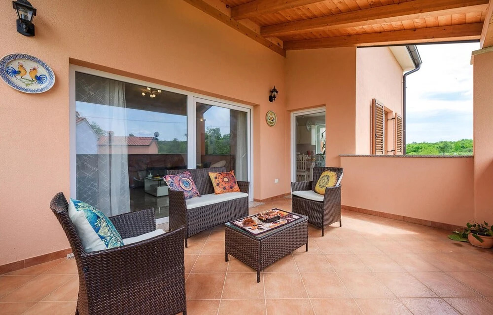 Beautiful Home In Buje