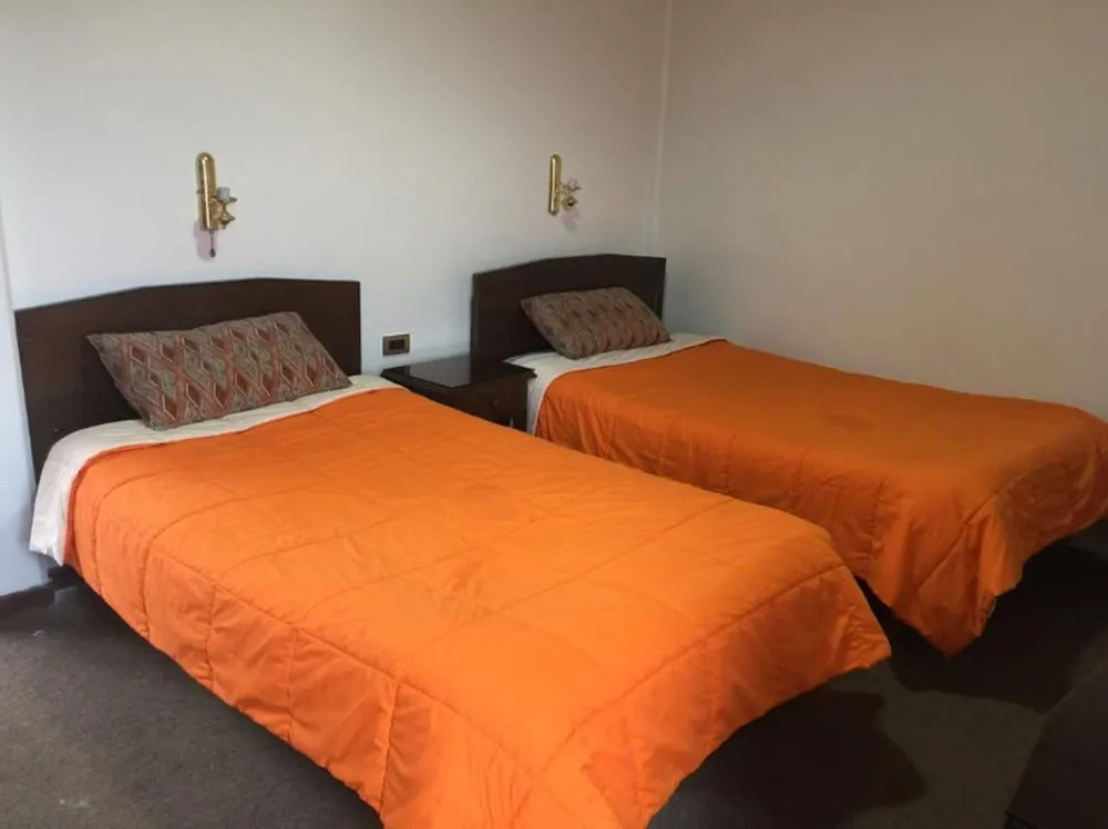 Copacabana Hostal